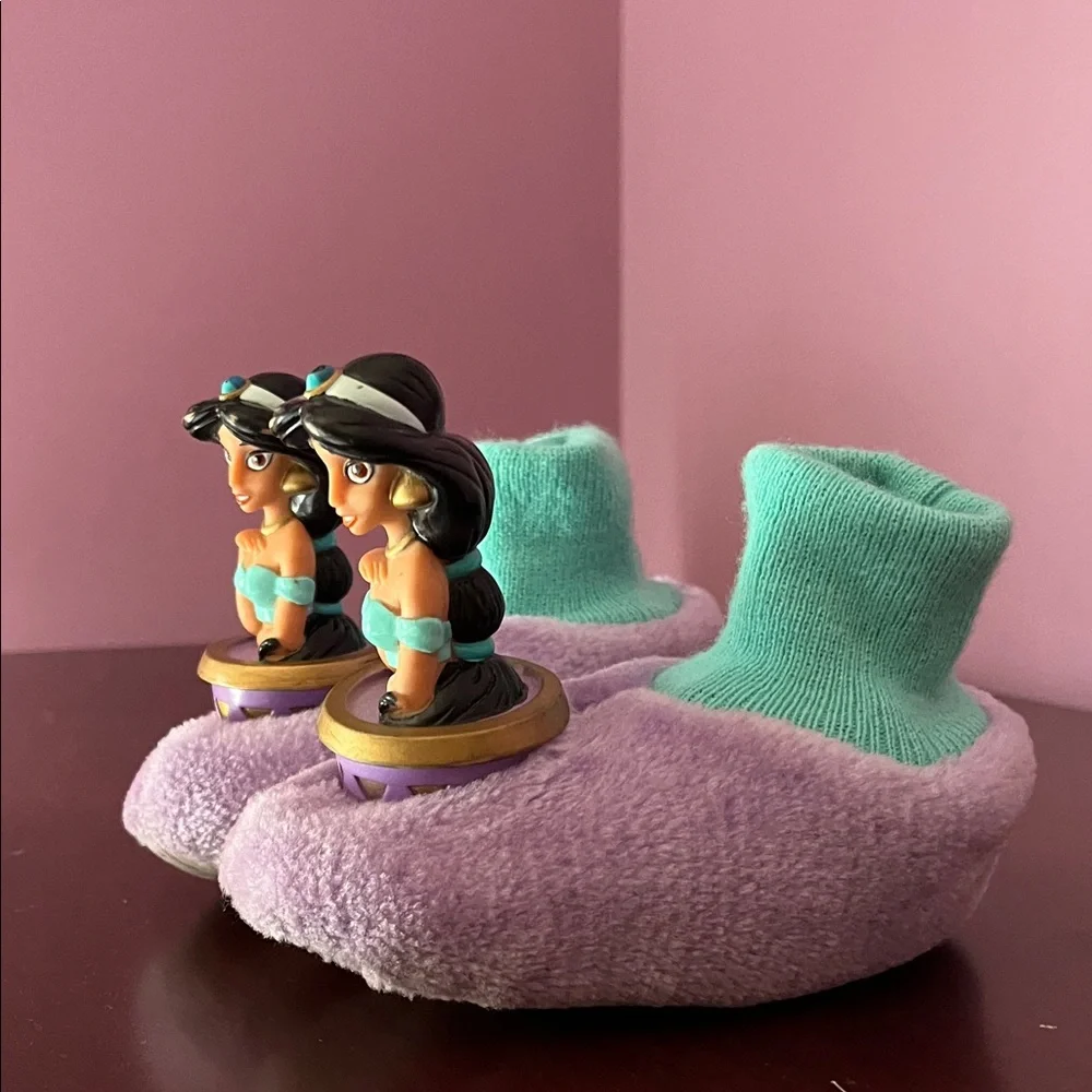 Disney Jasmine Purple and Teal Kids Slippers size 9/10